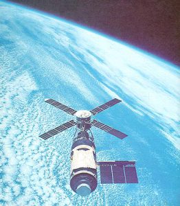 ΣΚΑΙΛΑΜΠ και ΑΠΟΛΛΩΝ - ΣΟΓΙΟΥΖ